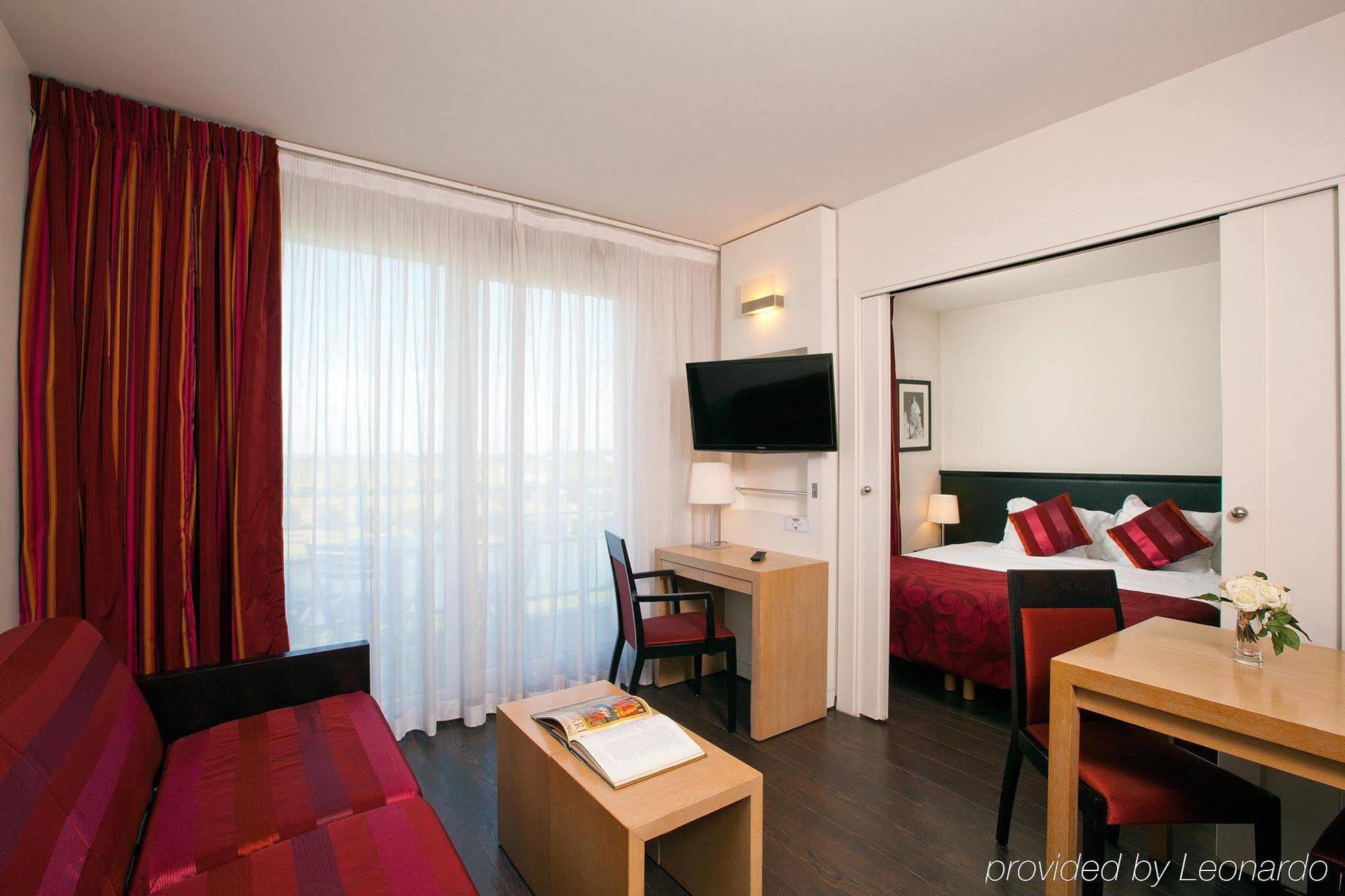 Residhome Val D'Europe Montévrain Esterno foto